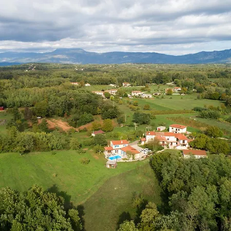 Casa Piano In A Calm Village Enveloped By Nature * Nedeščina